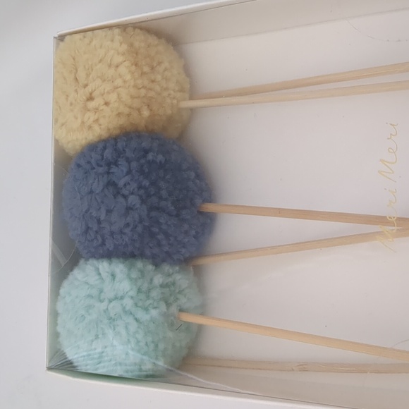 Cake Toppers - Picture 3 of 5